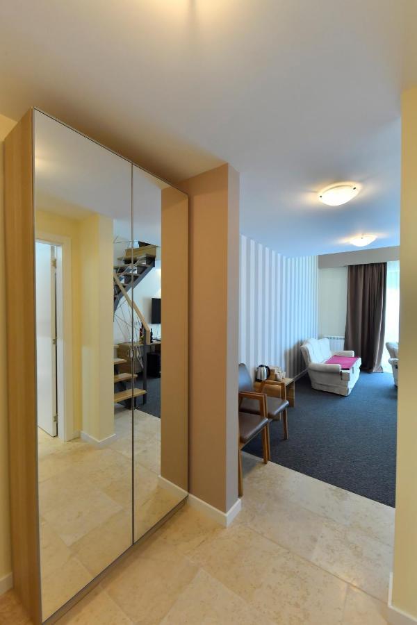 Villa Luxury Rooms - Wine Resort 斯梅代雷沃 外观 照片